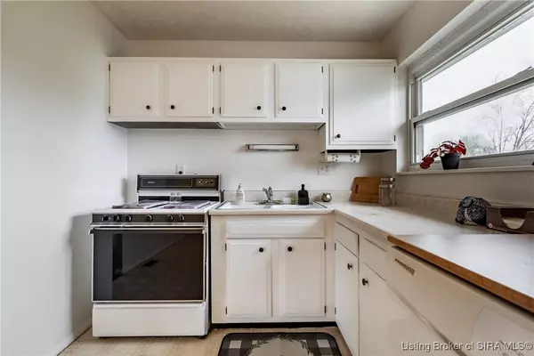 1207 Summitt DR, Hillview, KY 40299