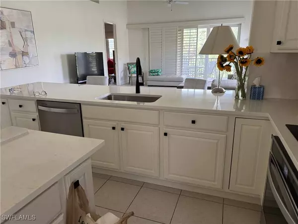 10181 Bellavista CIR #404, Miromar Lakes, FL 33913