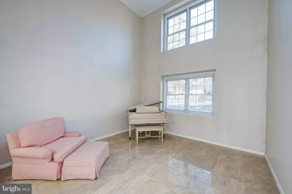 2 CALLISON LN, Voorhees, NJ 08043