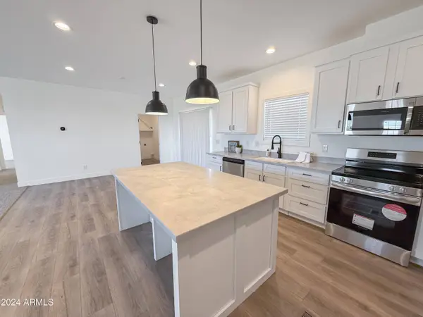 301 N BROWER Road, Maricopa, AZ 85139