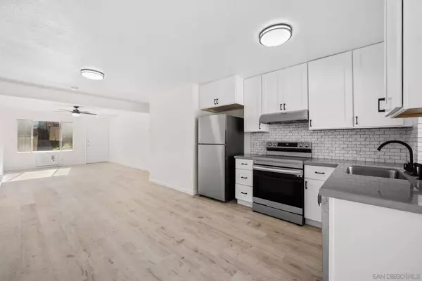 8717 Wahl St, Santee, CA 92071