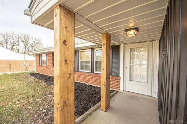 279 Amsterdam Drive, Xenia, OH 45385