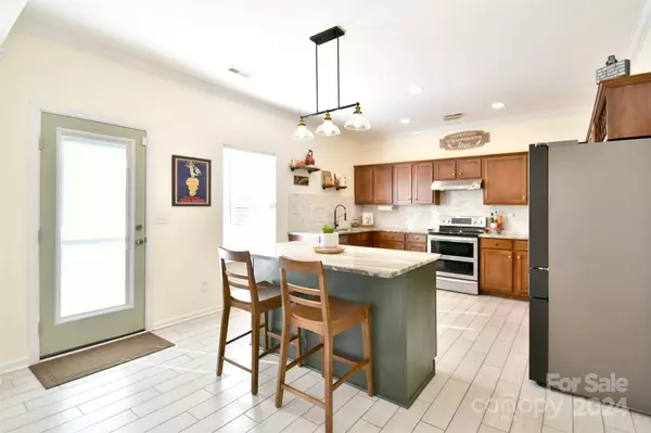 114 Clacton CT, Mooresville, NC 28117