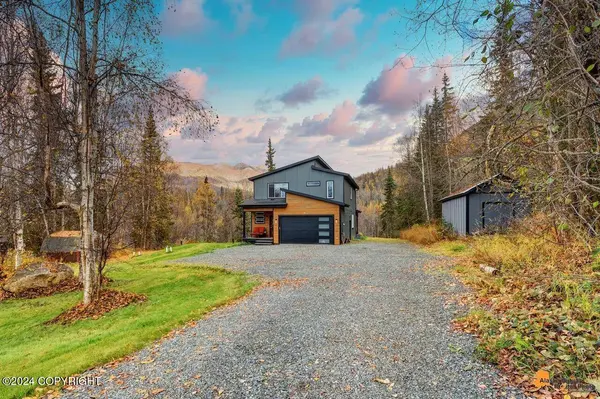 18725 Jasmine RD, Chugiak, AK 99567