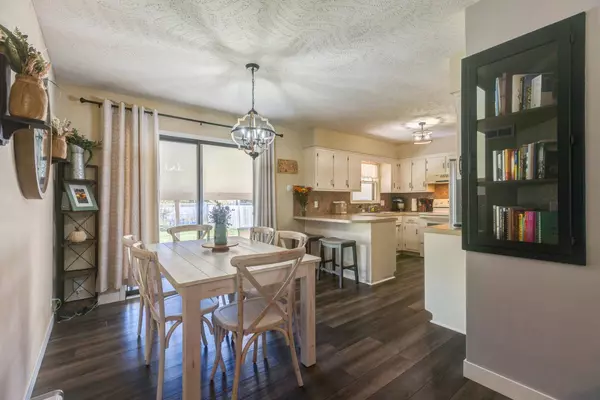 1224 E Minneapolis Ave, Salina, KS 67401