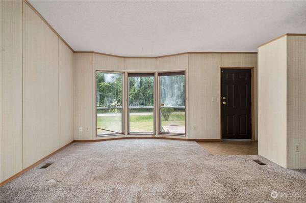 24705 152nd AVE E, Graham, WA 98338