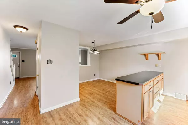 522 COVENTRY LN, West Chester, PA 19382