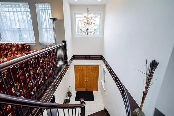 18866 122B AVE, Pitt Meadows, BC V3Y 1S4