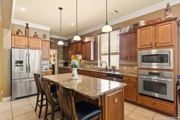 21710 GRANADA HL, San Antonio, TX 78256-1674