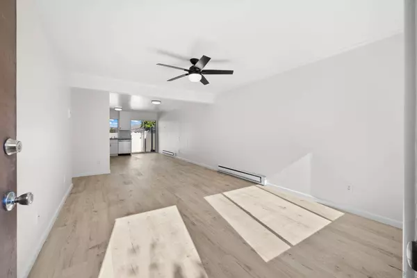 8717 Wahl St, Santee, CA 92071