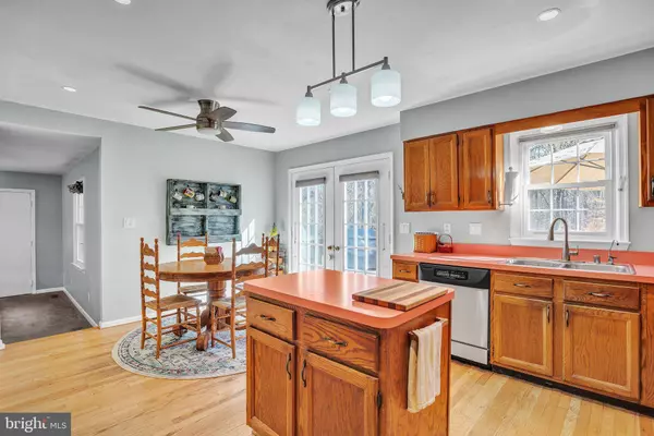 2405 OLD GATE CT, Fort Washington, MD 20744