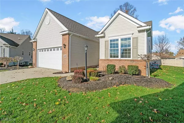 4135 Ledgewater DR, Mogadore, OH 44260