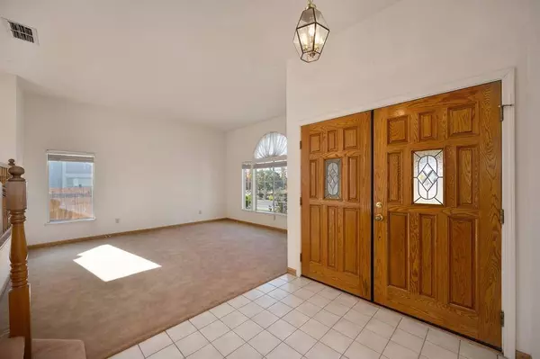 110 Toney CT, Folsom, CA 95630