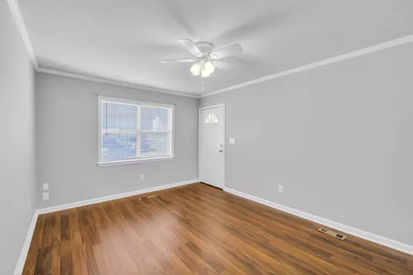 212 Moss AVE, Chattanooga, TN 37419