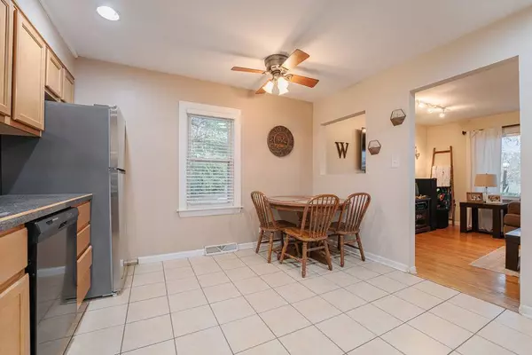 14500 Kilbourne AVE, Midlothian, IL 60445