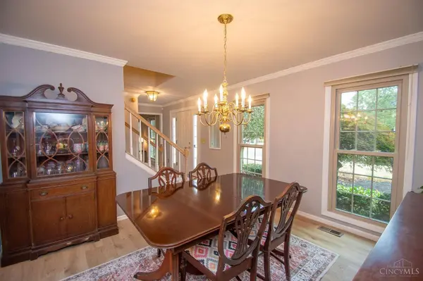 6657 Burlington Dr, West Chester, OH 45069