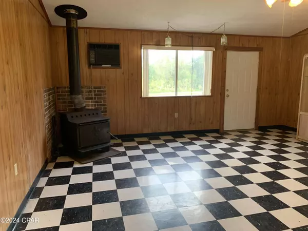 13803 SW SW CR 275, Blountstown, FL 32424