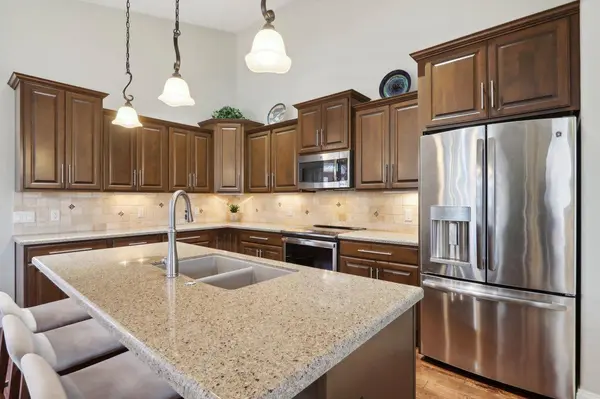 441 Grandview Drive, Waunakee, WI 53597