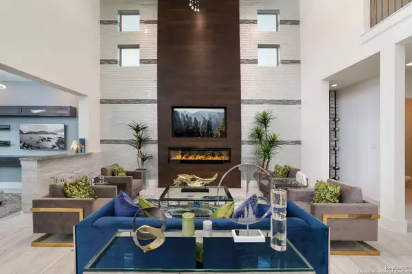 7223 BELLA CLOUD, San Antonio, TX 78256-4300