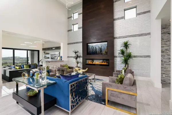 7223 BELLA CLOUD, San Antonio, TX 78256-4300