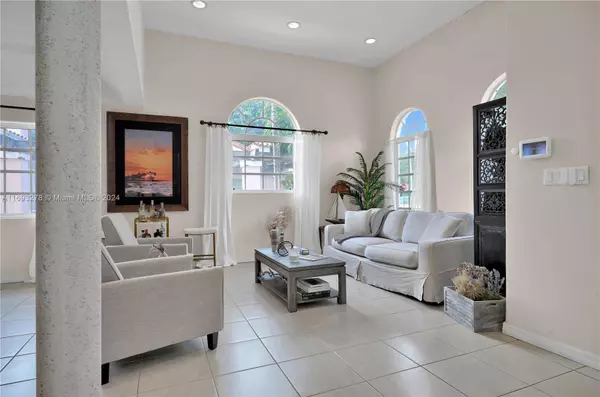 238 Cadima Ave, Coral Gables, FL 33134