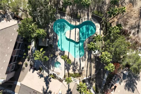 7709 Himalayas Avenue #201, Las Vegas, NV 89128