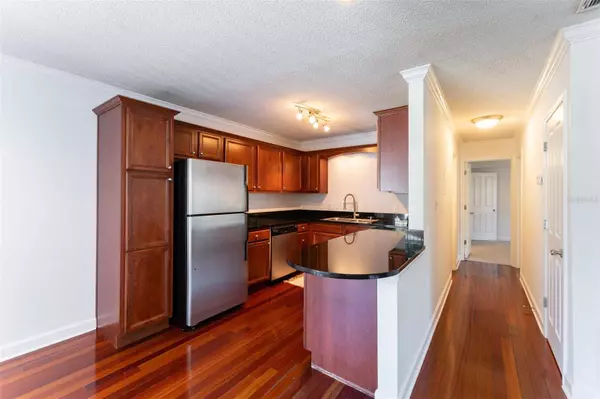 4866 CONWAY RD #114, Orlando, FL 32812