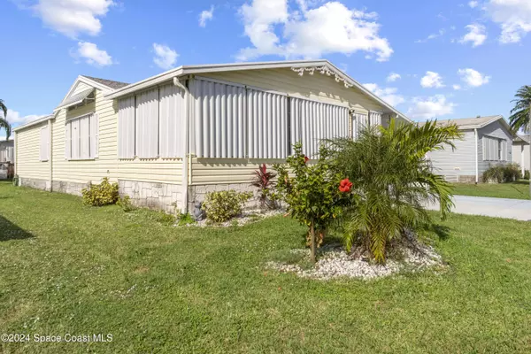 7632 Montauk AVE #13, Micco, FL 32976