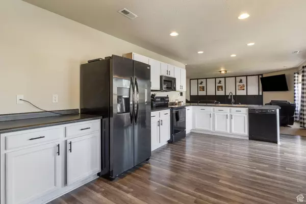 5943 N BLEEKER, Stansbury Park, UT 84074