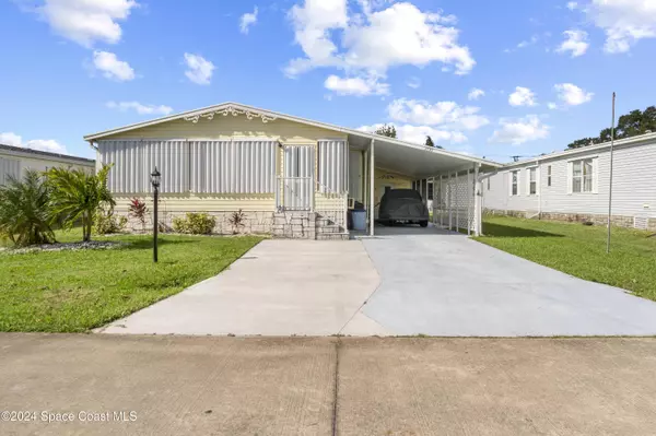 7632 Montauk AVE #13, Micco, FL 32976
