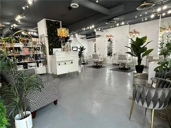 600 E 8th ST, Kansas City, MO 64106