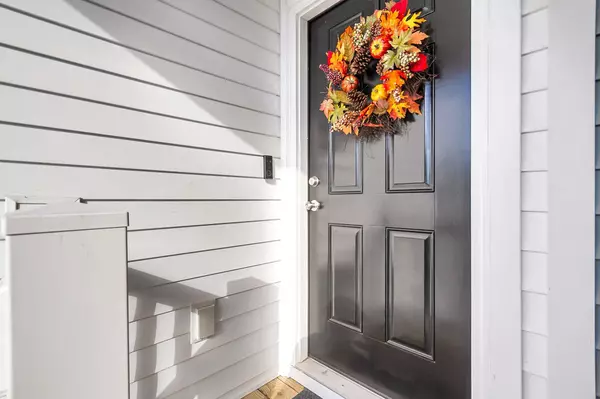 681 Mclernon Trce, Johns Island, SC 29455