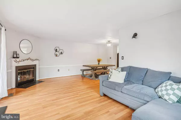 130 MULBERRY CT, Collegeville, PA 19426