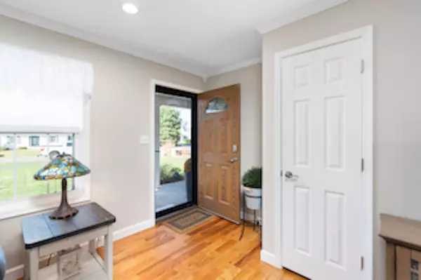 76 GRINDING MILL LN, Verona, VA 24482