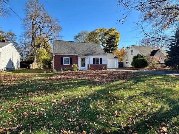 216 Mac Arthur RD, Rochester, NY 14615