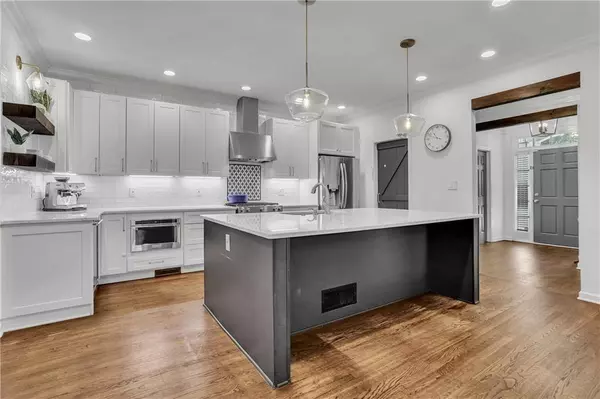 1483 Sylvan CIR NE, Atlanta, GA 30319