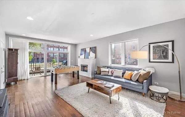 1732 N California AVE #1, Chicago, IL 60647