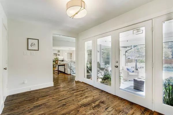 2216 Custer Parkway, Richardson, TX 75080