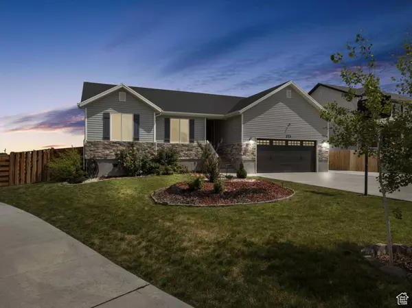 273 E CHERRY ST, Grantsville, UT 84029