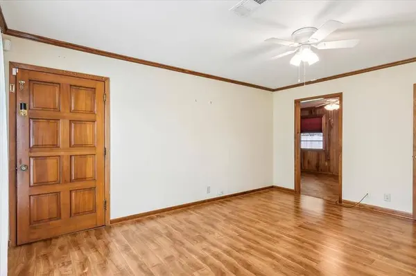 307 S 3rd ST, Nederland, TX 77627