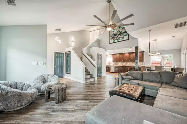 8665 N Cedar Avenue Unit 160, Fresno, CA 93720