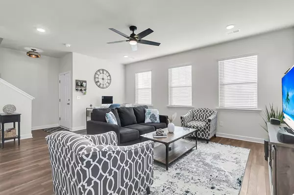 681 Mclernon Trce, Johns Island, SC 29455