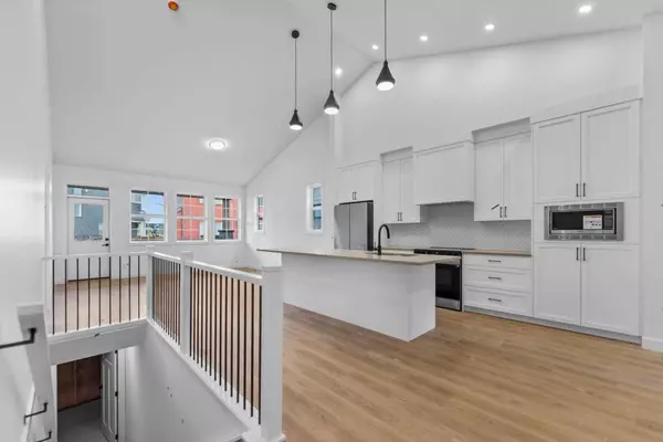 15 Coopersfield SW #400, Airdrie, AB T4B 5P5