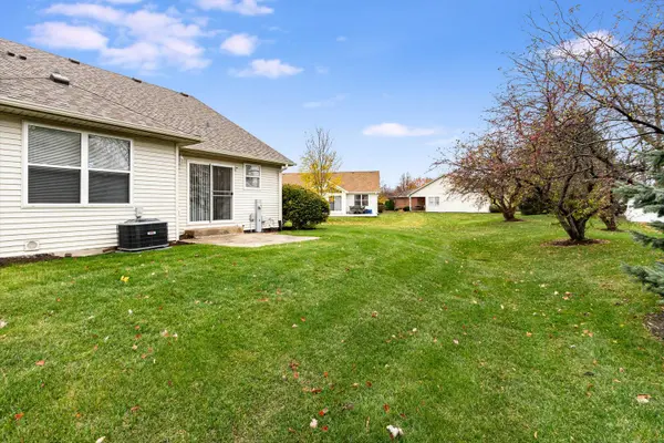 4724 Orrefors CT, Joliet, IL 60431