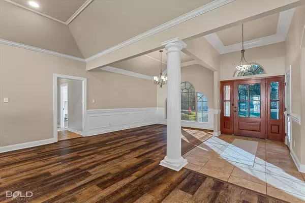 8150 Southdowns Drive, Shreveport, LA 71107