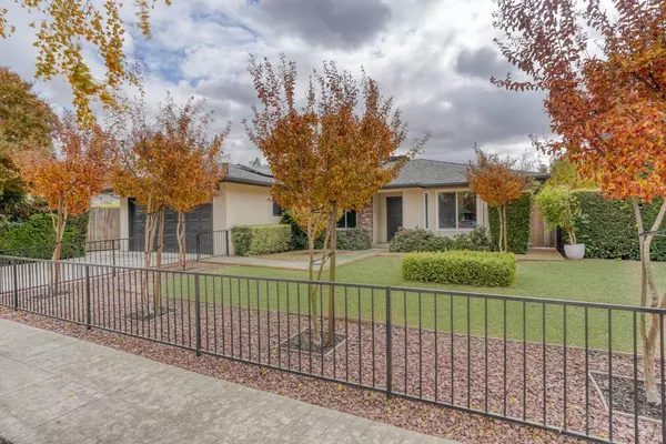 5882 E Madison Avenue, Fresno, CA 93727