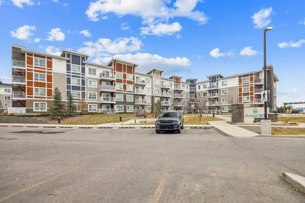 302 Skyview Ranch DR NE #2206, Calgary, AB T3N 0P5