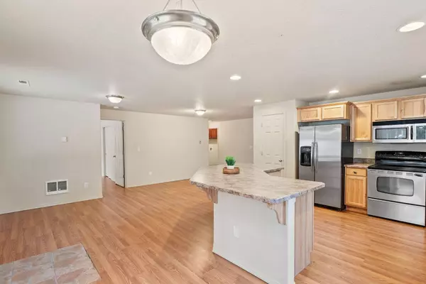 59674 Navajo RD, Bend, OR 97702