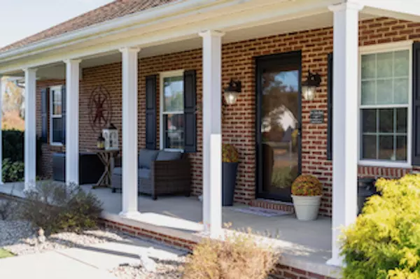 76 GRINDING MILL LN, Verona, VA 24482