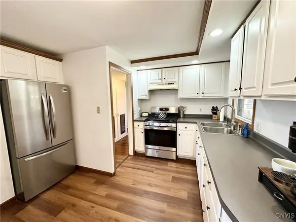 216 Mac Arthur RD, Rochester, NY 14615